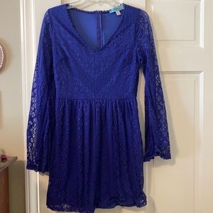 Francesca’s blue lace v neck dress